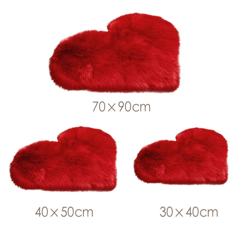 Outdoor Furniture Cafe - Karpet Hati Warna Solid Berbulu Bantal